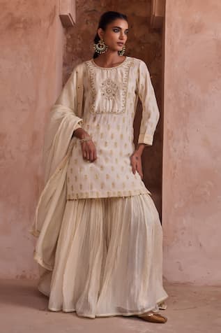 Kritika Dawar Ivory Zari Embroidered Gharara Set 