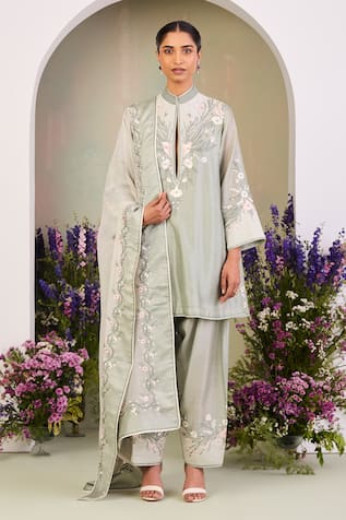 Sue Mue Green Appliqué Embroidered Kurta Set 