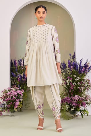 Sue Mue Floral Embroidered Kurta Set 
