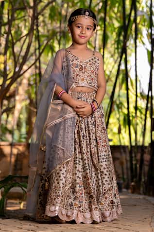 YUVRAANI JAIPUR Floral Printed Lehenga Set For Girls 