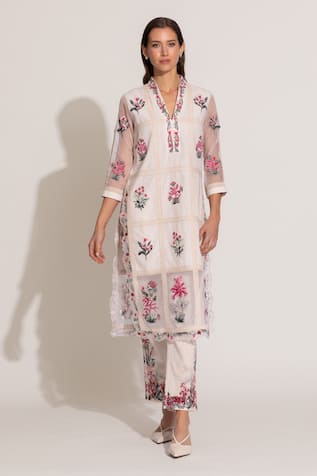 RANNA GILL Beige Floral Embroidered Kurta Set 