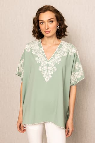 RANNA GILL Embroidered Crinkle Top 