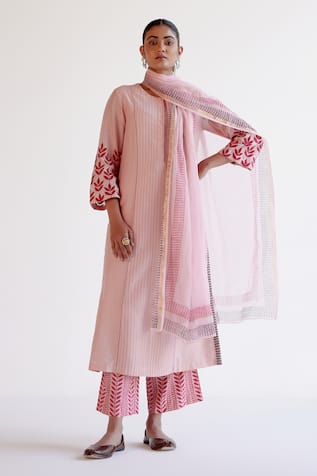 Devnaagri Blush Pink Silk Chanderi Kurta Set 