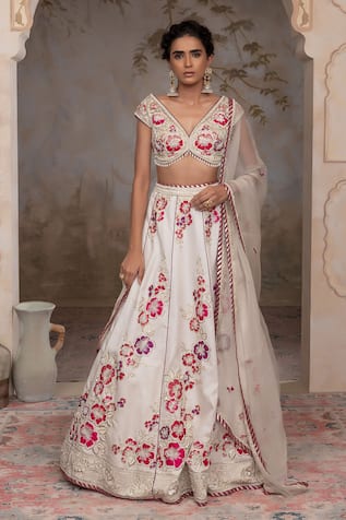 Adi By Aditya Khandelwl Off White Hand Embroidered Lehenga Set 