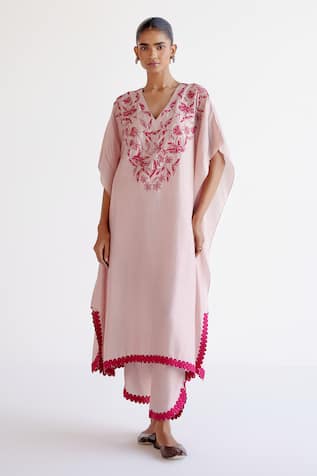 Devnaagri Blush Pink Embroidered Kaftan Set 