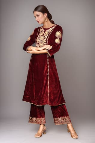 Samyukta Singhania Maroon Floral Embroidered Kurta & Palazzo Set 