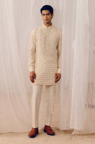 Amaare Chandi Kurta Set 