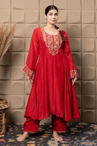 LABEL FLAMINGO BY VRINDA Maroon Zardozi Embroidered Kurta Set 