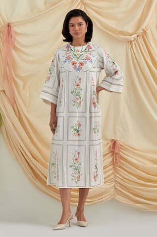 Pozruh by Aiman Bouquet Pleated Dress 