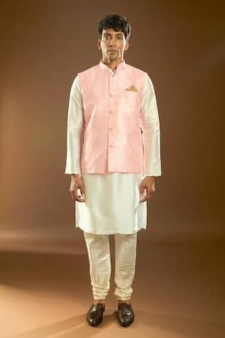 Arihant Rai Sinha Floral Pattern Bundi & Kurta Set 