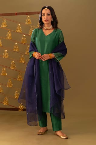 Rashi Jain Navy & Green Chanderi Kurta Set 
