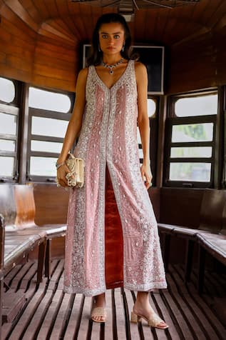 Sabe Rose Pink Chikankari Kurta Set 