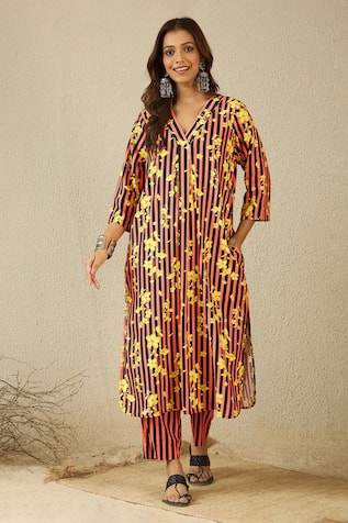 Label Nitika Floral Printed Kurta & Pant Set 