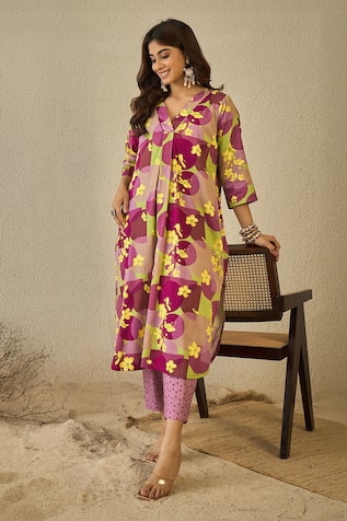 Label Nitika Floral Print Kurta & Pant Set 