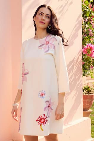 Nika 1.0 Designer Martina Dress 