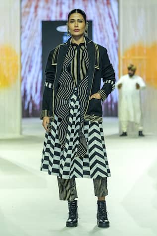 KA-Sha Black Handwoven Cotton Blazer 