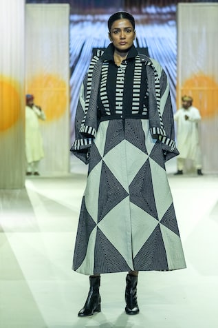 KA-Sha Black & White Handwoven Cotton Shirt 