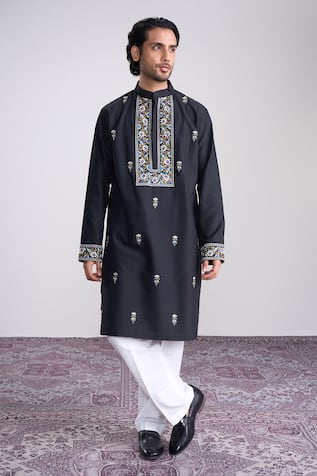 Sanjev Marwaaha Black Embroidered Kurta Set 