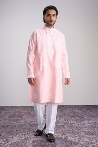Sanjev Marwaaha Peach Embroidered Kurta Set 