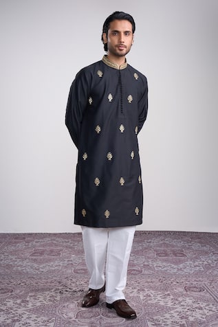 Sanjev Marwaaha Black Cotton Silk Embroidered Kurta Set 