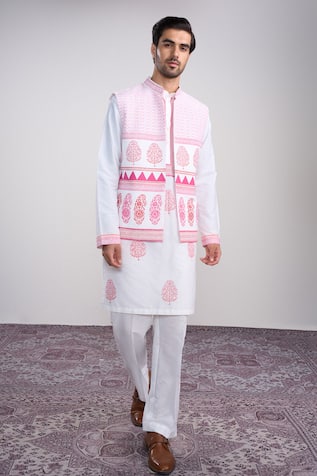 Sanjev Marwaaha Ivory Cotton Silk Bundi Kurta Set 