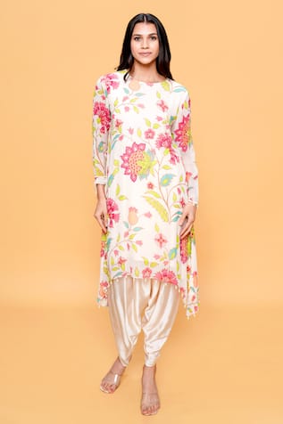 Sajeda A Lehry Floral Hand Embroidered Kurta & Dhoti Set 