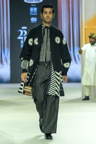 KA-Sha Black Handwoven Cotton Jacket 