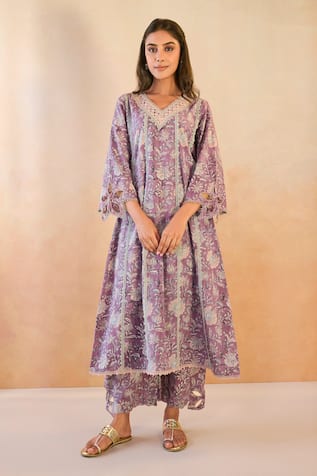 Nero India Mauve Chintz Cutwork Cotton Kurta & Pants 