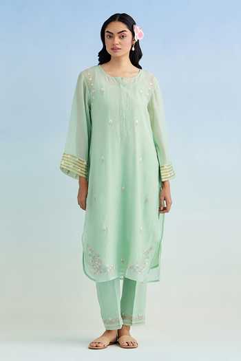 Anantaa By Roohi Machine Embroidered Green Kurta Pant Set 