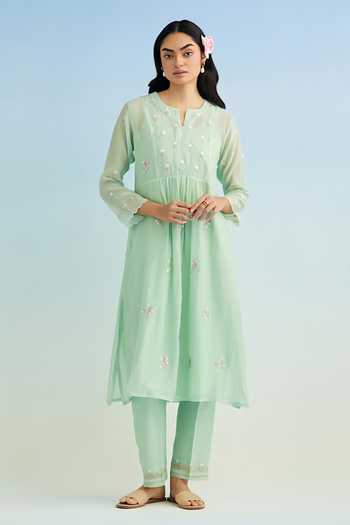 Anantaa By Roohi Green Embroidered Kurta Pant Set 