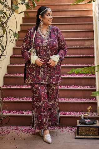 Mamicha Wine Italian Crepe Kurta Pant Set 