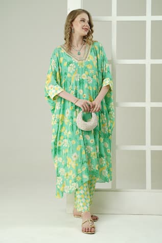 Surabhi Arya Floral Hand Embroidered Kaftan Set 