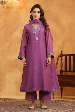 Anshu Wadhwa Dark Purple Chanderi Kurta Set 