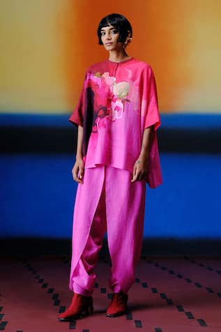 Clos Fuchsia Pink Designer Kaftan & Dhoti Set 