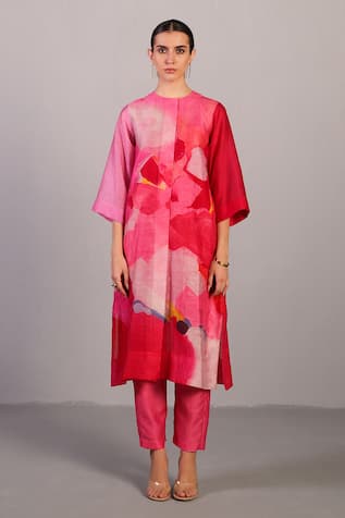 Clos Designer Blush Pink Kurta & Pant Set 