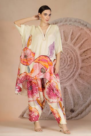 Soniya G Ivory Floral Print Kurta & Farshi Salwar Set 
