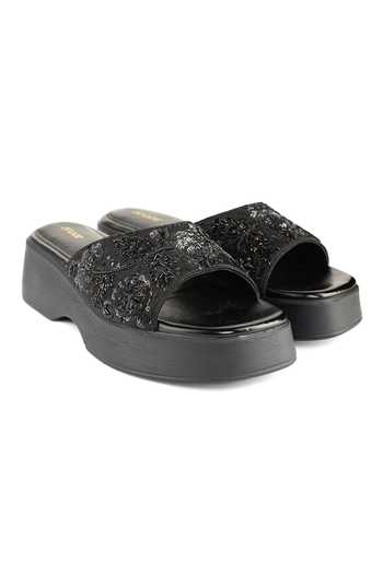 Anaar Black Satin Designer May Moon Sandals 