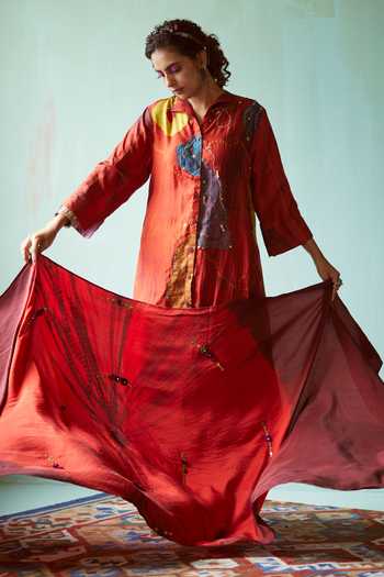 Medha Bright Orange & Maroon Handcrafted Dupatta 