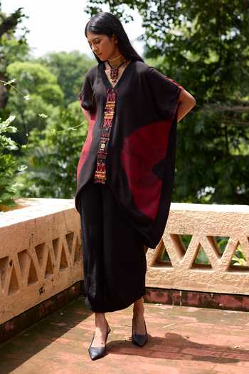 Medha Black Crinkled Satin Chiffon Kurta Set 