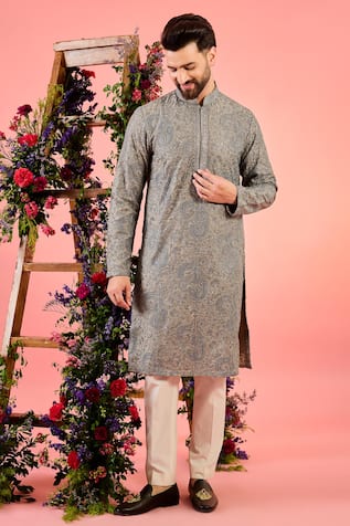 Kasbah Beige Chikankari Kurta with Zari Work 