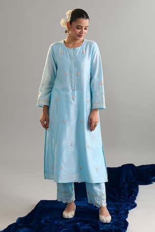 Anantaa By Roohi X AZA Light Blue Chanderi Embroidered Kurta & Pant Set 