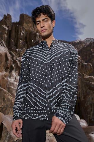 Dash And Dot Bandhani Print Black Shirt 
