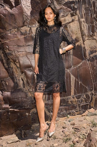 Dash And Dot Black Boxy Lace Dress 