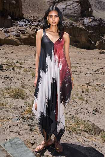 Dash And Dot Brushstroke Flowing Dress 