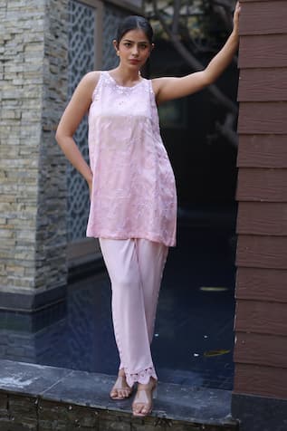 Nazar By Indu Blush Pink Embroidered Tunic & Pant Set 