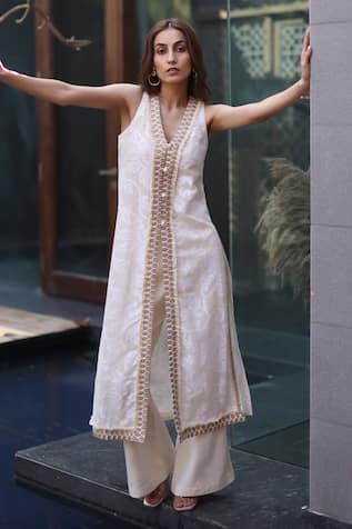 Nazar By Indu Ivory Cotton Jacquard Kurta & Pant Set 