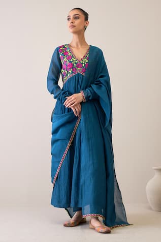 Roohbyridhimaa Rimjhim Embroidered Anarkali Set 