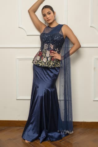 Isha Regalia Navy Blue Hand Embroidered Saree Set 
