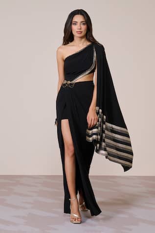 S & N By Shantnu Nikhil Black One-Shoulder Saree Gown 