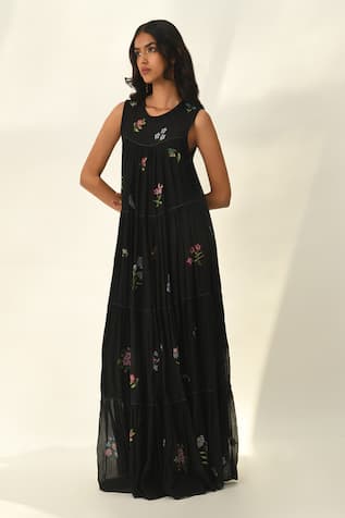 Payal Pratap Glabrifolia Embroidered Dress 
